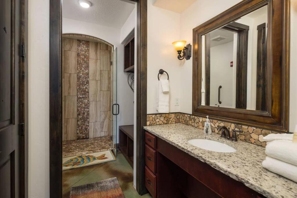 Luxury Downtown Rental موآب المظهر الخارجي الصورة